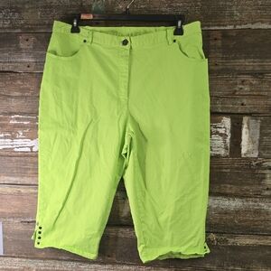 Lark Lane Women's Lime Green Cropped Pants, Plus Size 18
